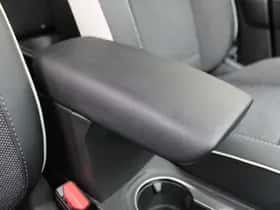 Renault Captur (2024) thumbnail 17