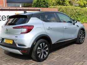 Renault Captur (2024) thumbnail 9