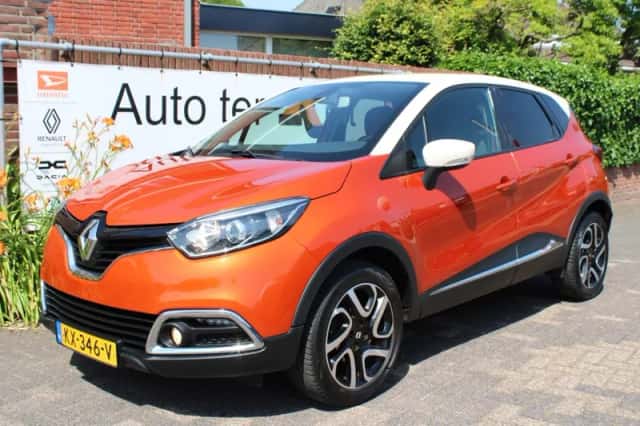 Renault Captur (2016) thumbnail 1