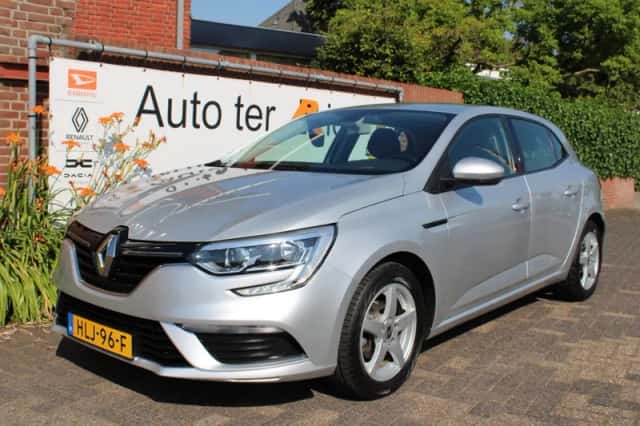 Renault Mégane (2018) thumbnail 1