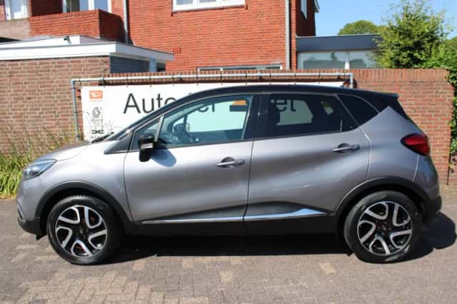 Renault Captur (2015) thumbnail 3
