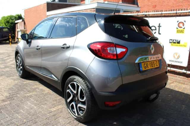 Renault Captur (2015) thumbnail 4