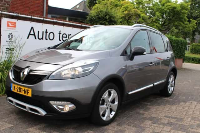 Renault Scénic (2015) thumbnail 1