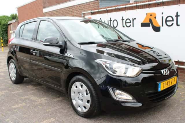 Hyundai i20 (2012) thumbnail 6