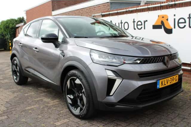 Renault Captur (2025) thumbnail 6