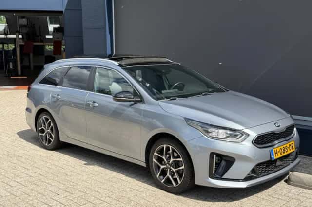 Kia Ceed (2020) thumbnail 6