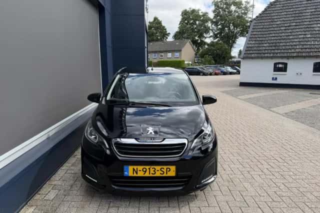 Peugeot 108 (2022) thumbnail 5