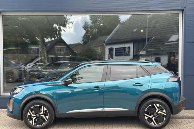 Peugeot 2008 (2008) thumbnail 5