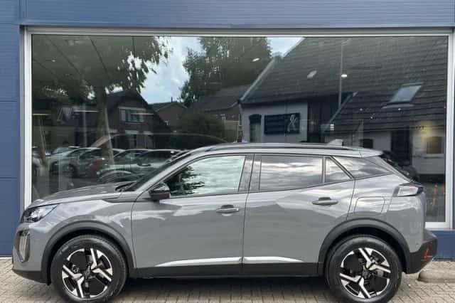 Peugeot 2008 (2008) thumbnail 5