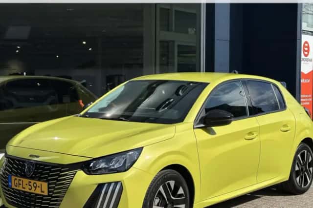 Peugeot 208 (2024) thumbnail 1