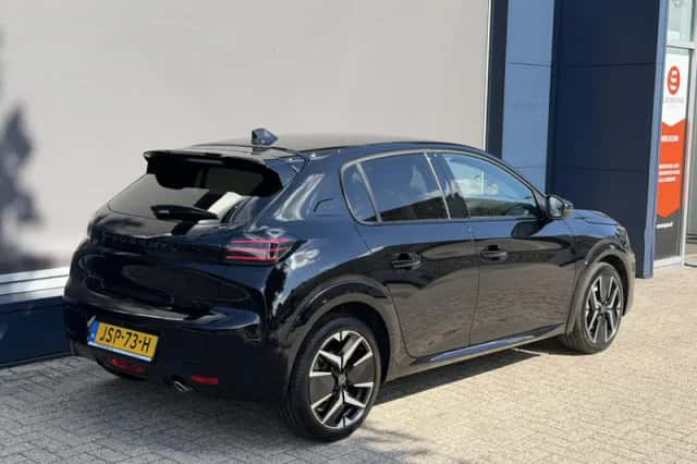 Peugeot 208 (2025) thumbnail 4