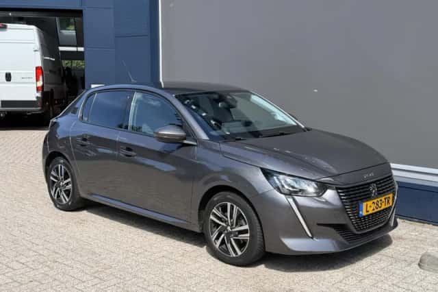 Peugeot 208 (2021) thumbnail 4