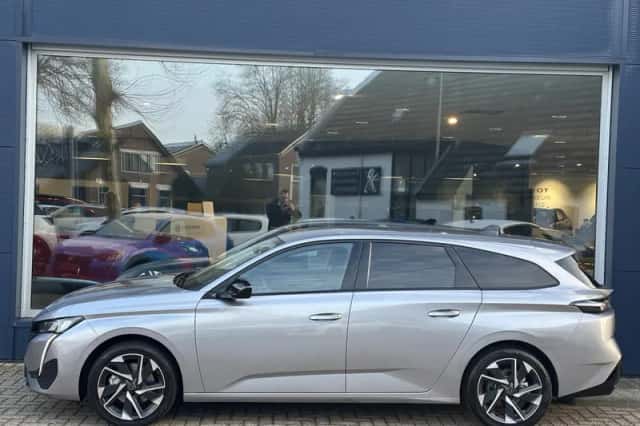 Peugeot 308 (2024) thumbnail 3