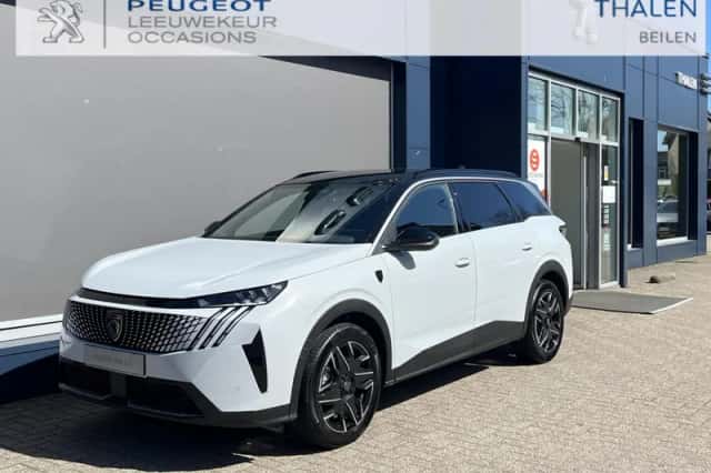 Peugeot 5008 (2025) thumbnail 3