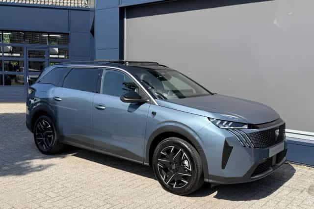 Peugeot 5008 (2026) thumbnail 4