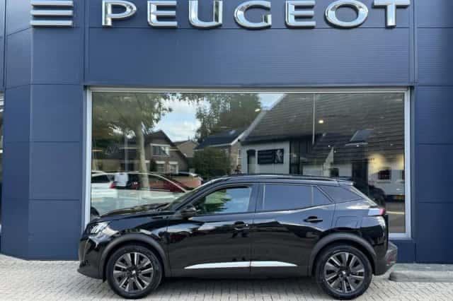 Peugeot e-2008 (2022) thumbnail 3