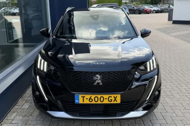 Peugeot e-2008 (2008) thumbnail 6