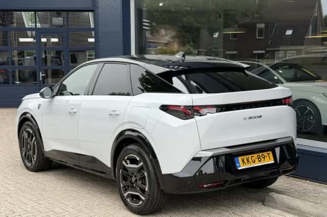 Peugeot e-3008 (2026) thumbnail 4