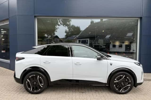 Peugeot e-3008 (2026) thumbnail 6