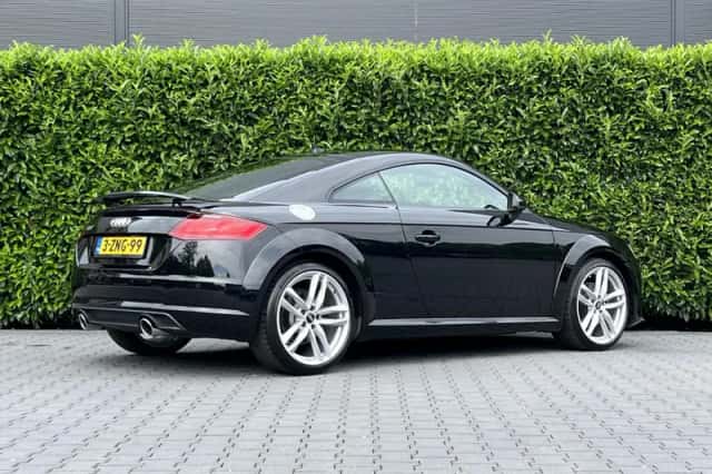 Audi TT (2015) thumbnail 2