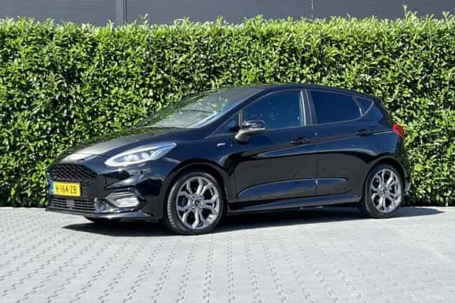 Ford Fiesta (2018) thumbnail 1