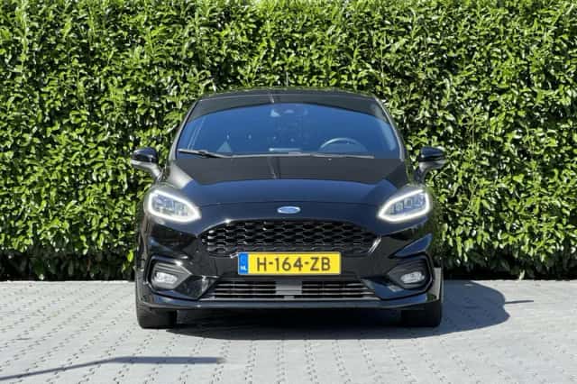 Ford Fiesta (2018) thumbnail 3