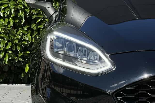 Ford Fiesta (2018) thumbnail 5