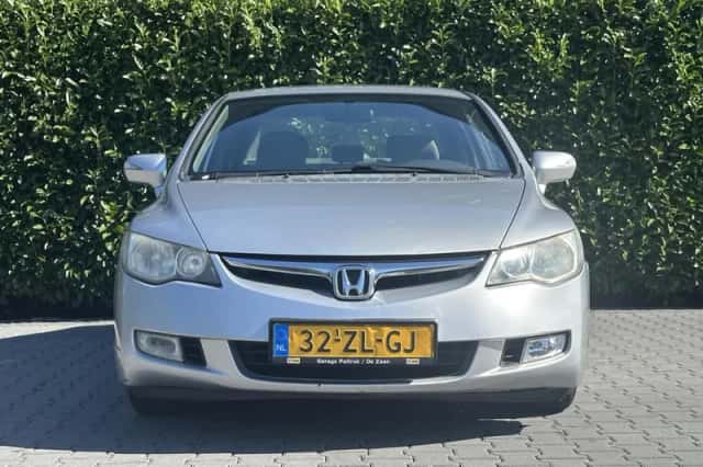 Honda Civic (2008) thumbnail 3