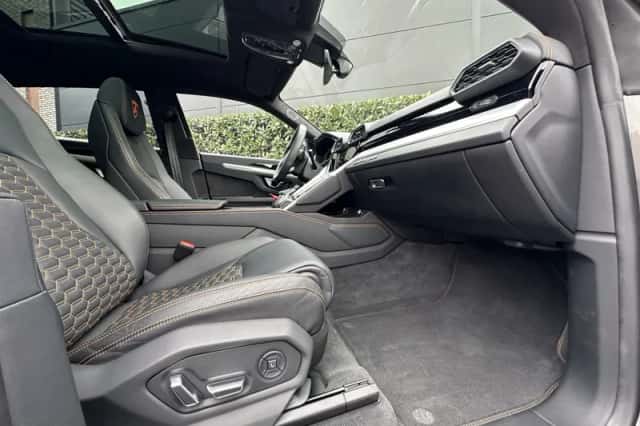 Lamborghini Urus (0) thumbnail 5