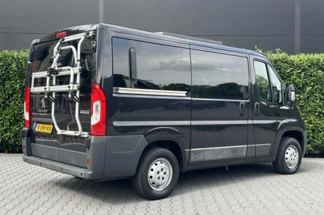 Peugeot Boxer (2015) thumbnail 2