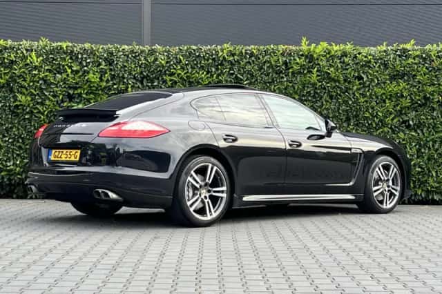 Porsche Panamera (2014) thumbnail 2