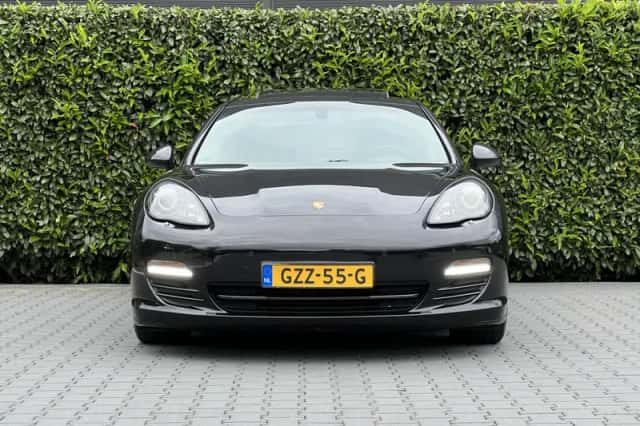 Porsche Panamera (2014) thumbnail 4
