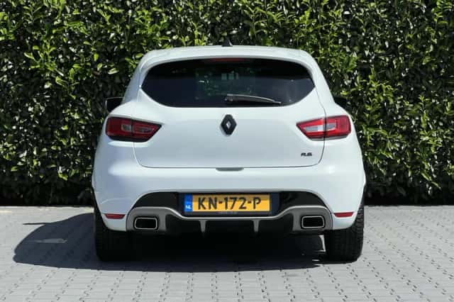 Renault Clio (2015) thumbnail 5