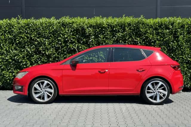 SEAT Leon (2013) thumbnail 4