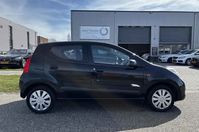 Suzuki Alto (2014) thumbnail 1