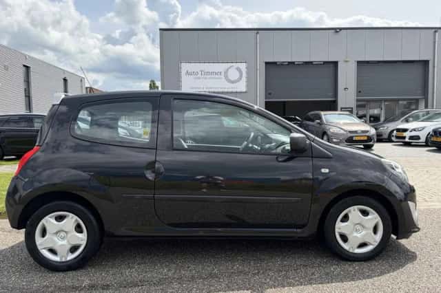 Renault Twingo (2010) thumbnail 1