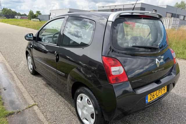 Renault Twingo (2010) thumbnail 6