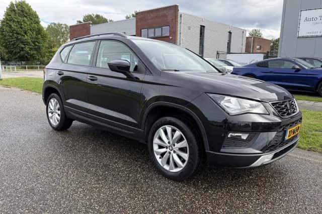 SEAT Ateca (2017) thumbnail 2