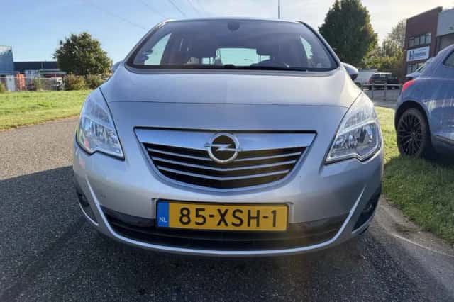 Opel Meriva (2012) thumbnail 5