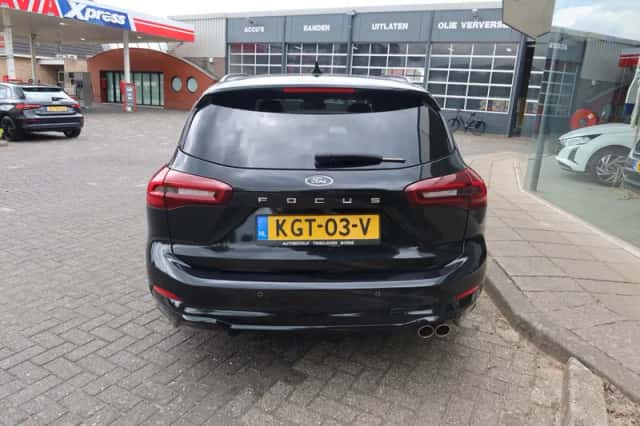 Ford Focus (2024) thumbnail 5