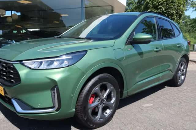 Ford Kuga (2025) thumbnail 1