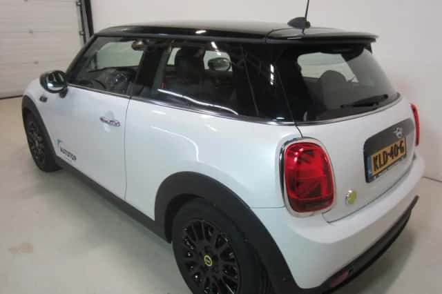 MINI Mini Electric (2023) thumbnail 4