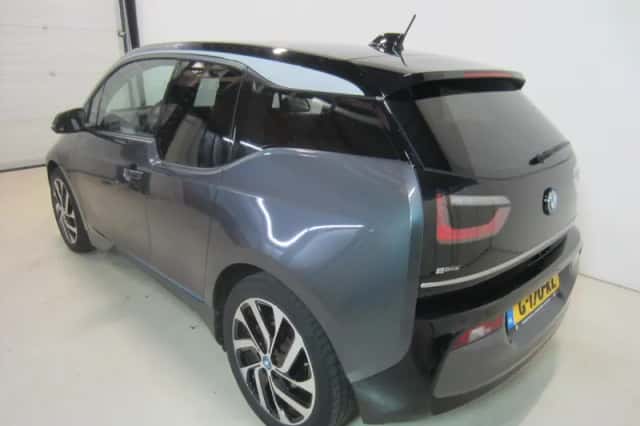 BMW i3 (2019) thumbnail 4