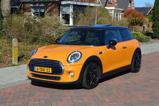 MINI Cooper (2014) thumbnail 1