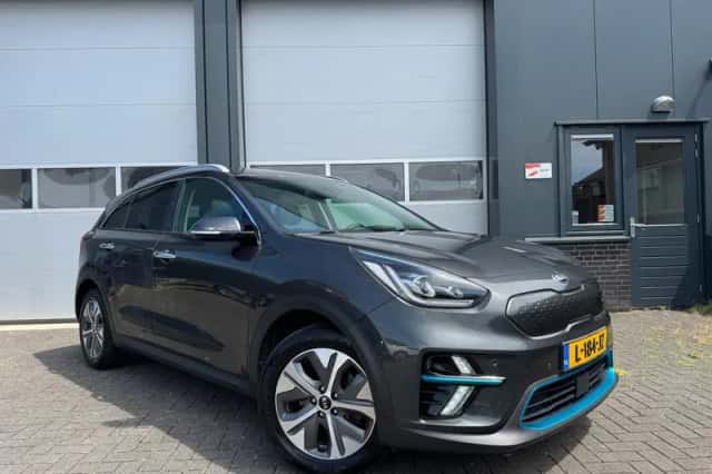 Kia Niro EV (2021) thumbnail 1