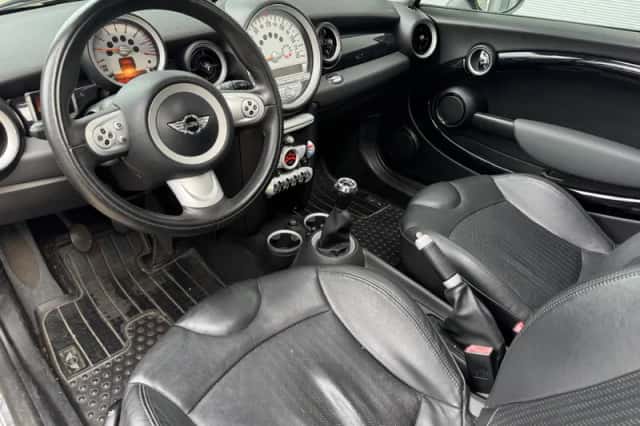 MINI Clubman (2008) thumbnail 6