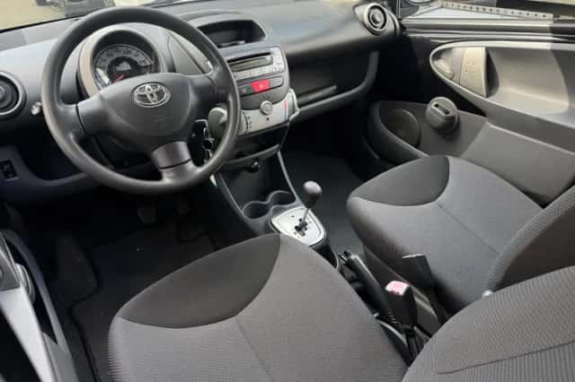 Toyota Aygo (2008) thumbnail 4