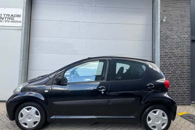Toyota Aygo (2008) thumbnail 5