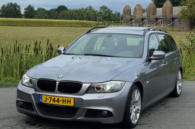 BMW 3-Serie (2009) thumbnail 1