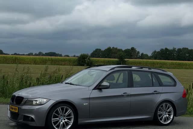 BMW 3-Serie (2009) thumbnail 2